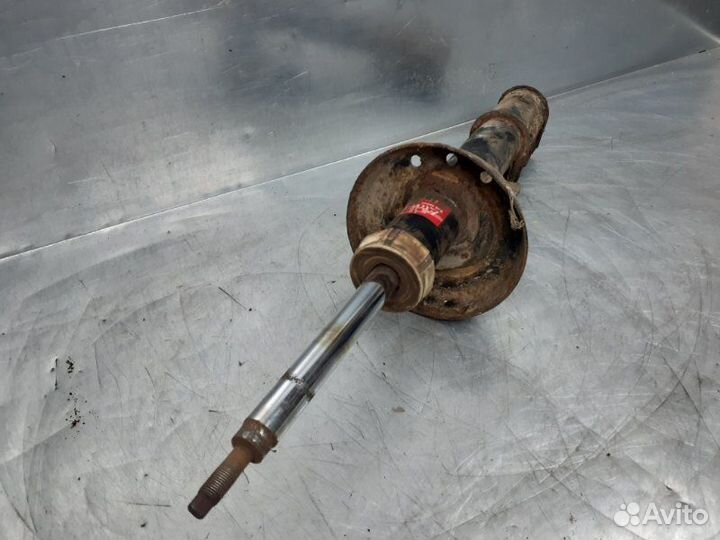 Амортизатор передний левый Opel Zafira минивэн