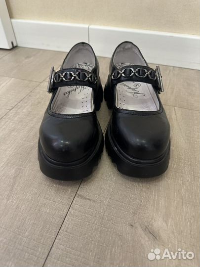 Туфли для девочки капика