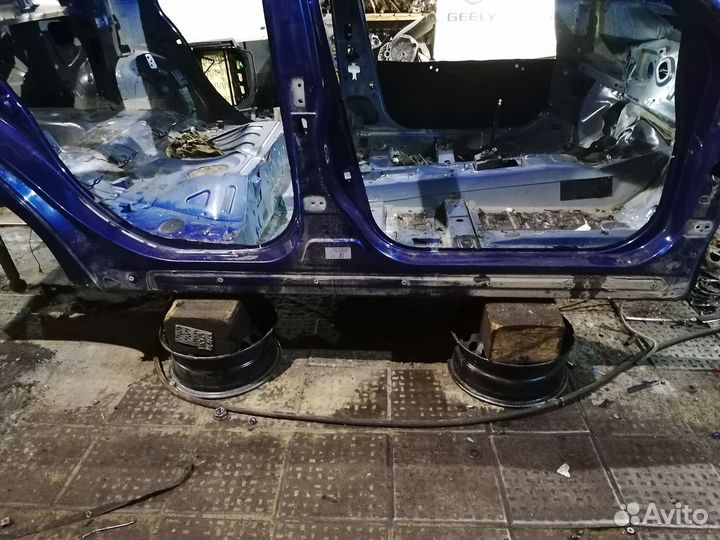 Порог Nissan almera G15 Прав