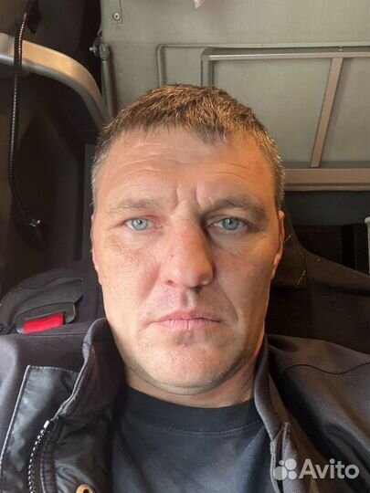 Водитель категория А.Б.С.Д.Е