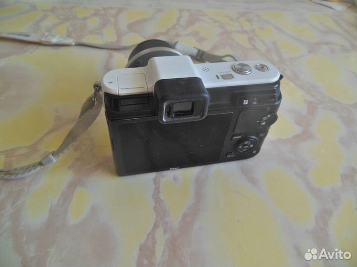 Фотоаппарат Nikon 1v1