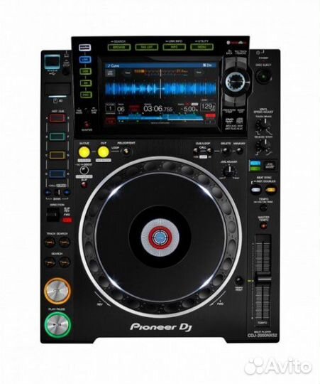 Pioneer CDJ 2000 nexus 2 + Pioneer DJM 900 nexus 2