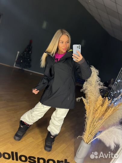 Куртка горнолыжная на мембране черная