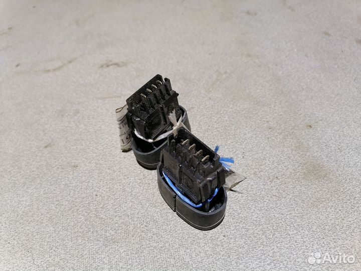 Renault Megane 1 кнопка обогрева заднего стекла