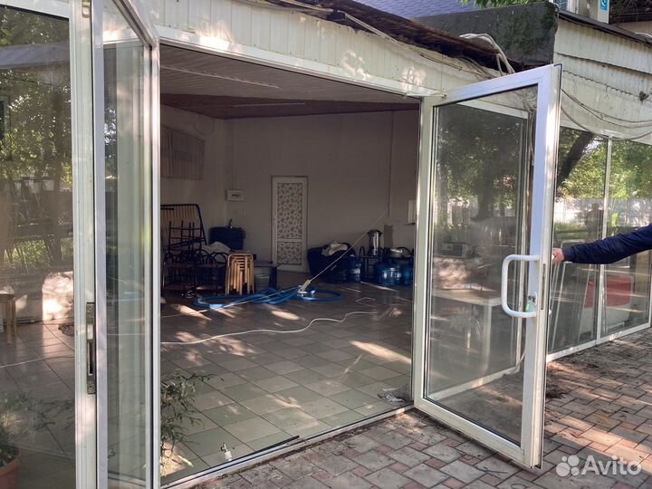 Металлопластиковые окна (витраж) бу