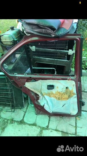 Задняя левая дверь от бмв Е36