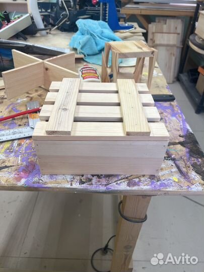 Подарочная коробка