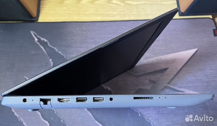 Ноутбук Lenovo IdeaPad