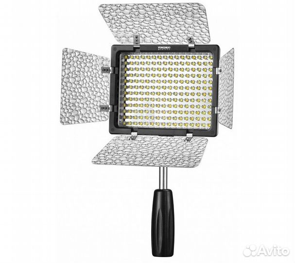 Накамерный свет светодиодный Yongnuo YN-160 III LE