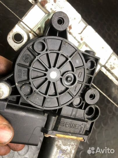 Стеклоподъемник передний левый Peugeot Boxer 3