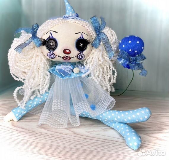 Клоун куколка