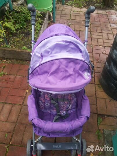 Коляска прогулочная