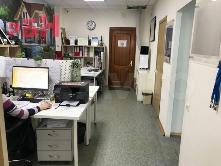 Центр. Просторный офис, 72.8 м²