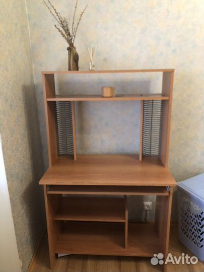 Компьютерный стол