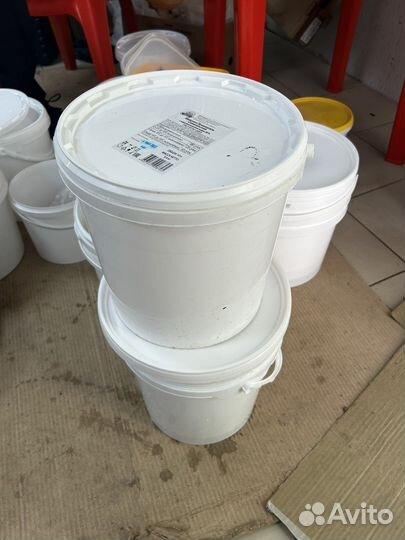 Ведро пластиковое с крышкой 10л