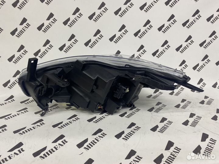 Фара правая Nissan Murano 3 Z52 2014-н.в. LED