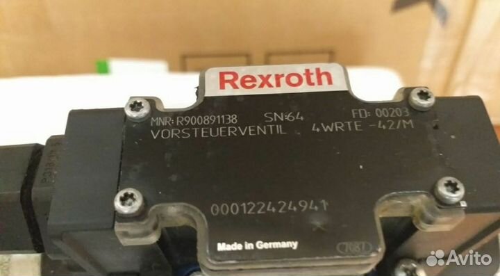 Клапан Rexroth R900891138+R900954275