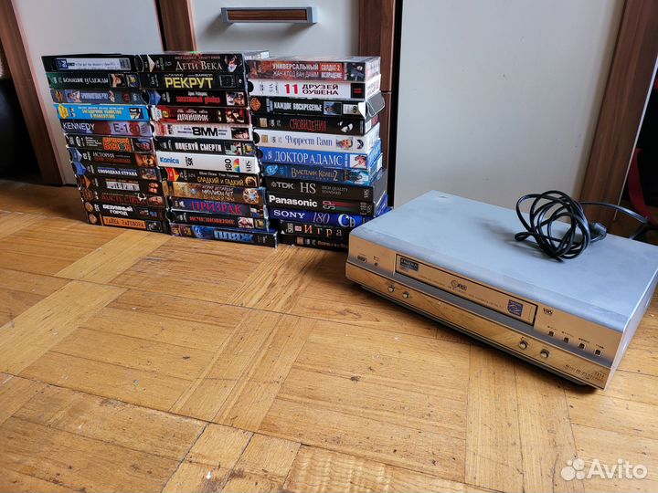 Vhs проигрыватель + куча фильмов