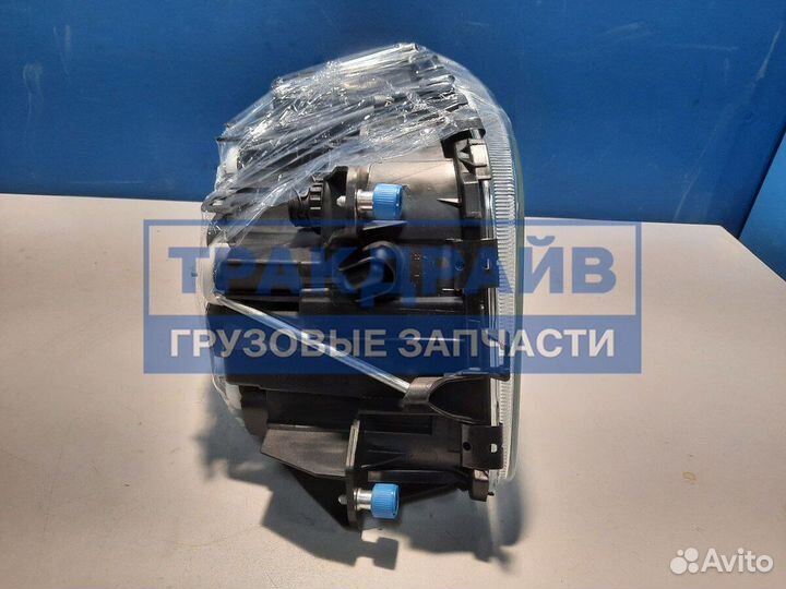 Фара левая Mercedes Actros MP3