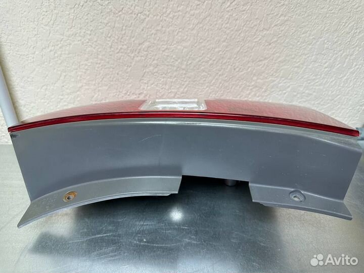 Фонарь задний правый KIA sportage 2