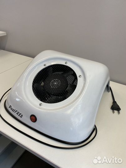 Вытяжка для маникюра