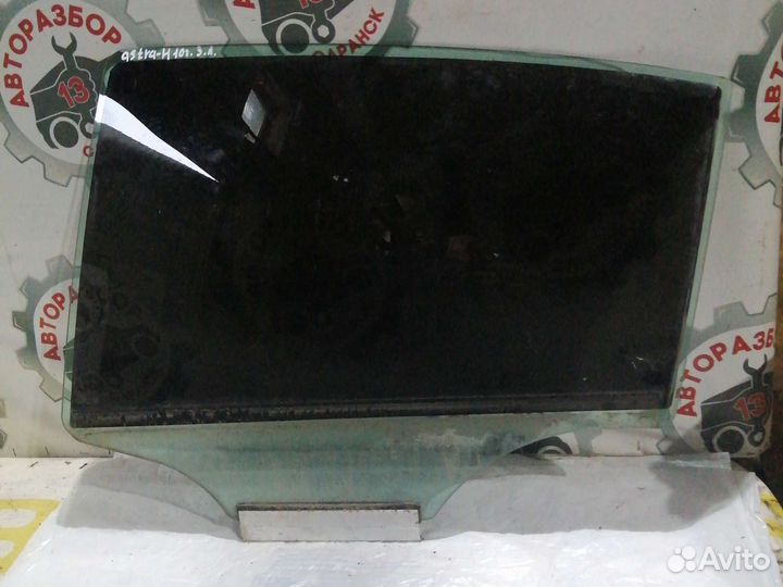 Стекло задней левой двери Opel Astra H седан