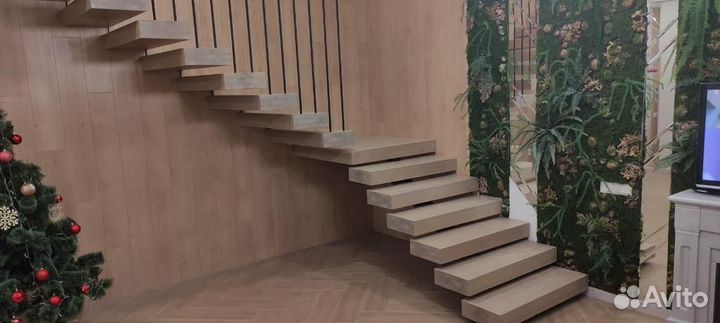 Ступени для лестниц мультиплекс