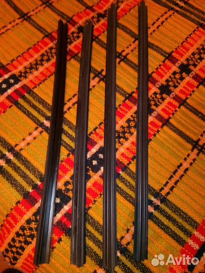 Уплотнители стекал Лада Приора