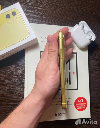iPhone 11 64 GB Yellow/RU