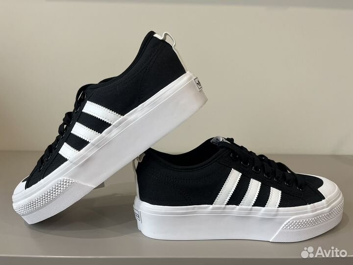 US8,5 Кроссовки Adidas Nizza Platform