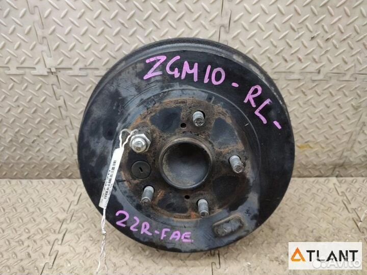 Ступица задняя левая toyota isis