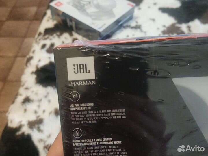 Беспроводные наушники jbl 700 вт
