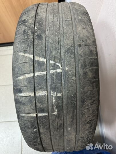 Pirelli P Zero 245/45 R19 102Y