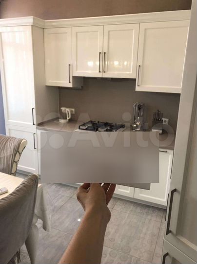 2-к. квартира, 69 м², 8/8 эт.