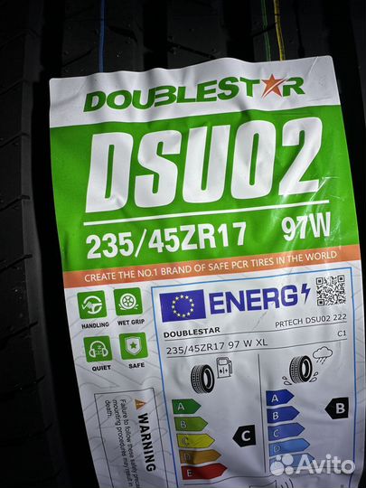 DoubleStar DSU02 235/45 R17 97W