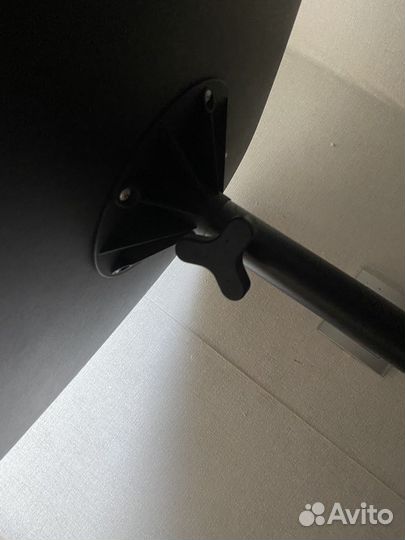 Компьютерный стол IKEA