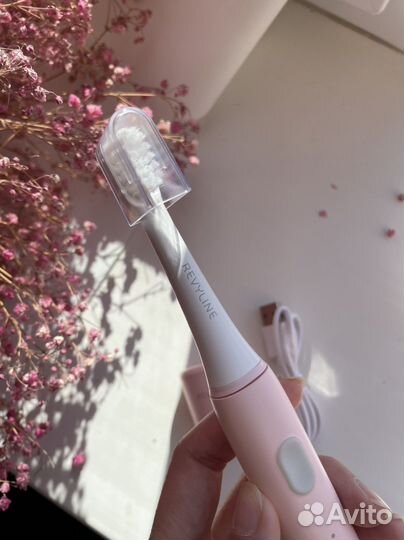 Зубная щетка Revyline Rl050