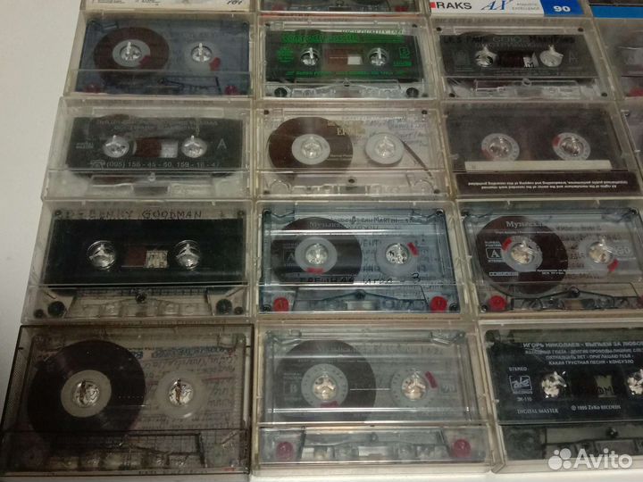 Аудиокассеты с записями