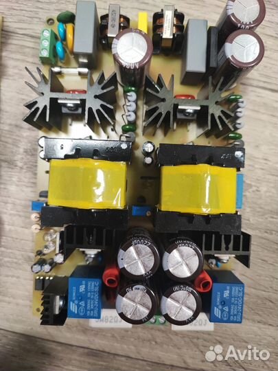 Импульсный двуполярный обратноходовой блок питания