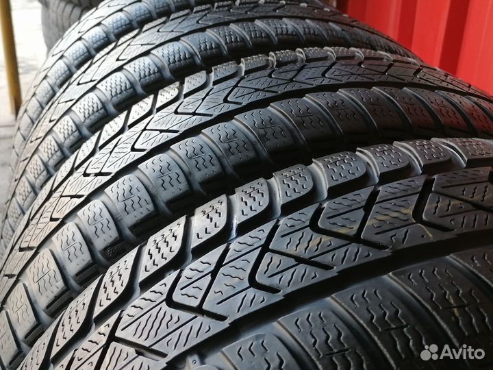 Pirelli Winter Sottozero 3 215/55 R17