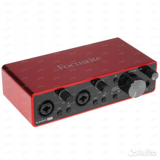 Комплект для звукозаписи focusrite Scarlett 2i2