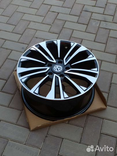 R18/5/120 VW T5, T6, Multivan VW Amarok