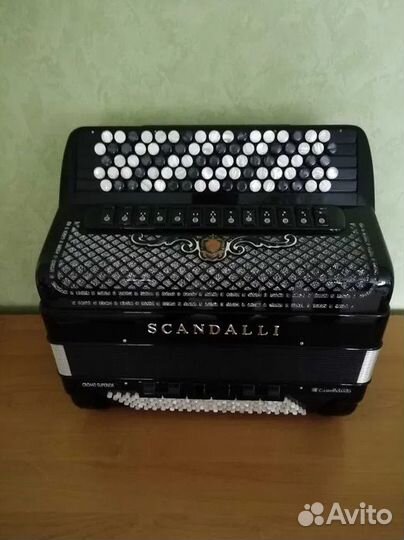 Баян scandalli cromo supereor