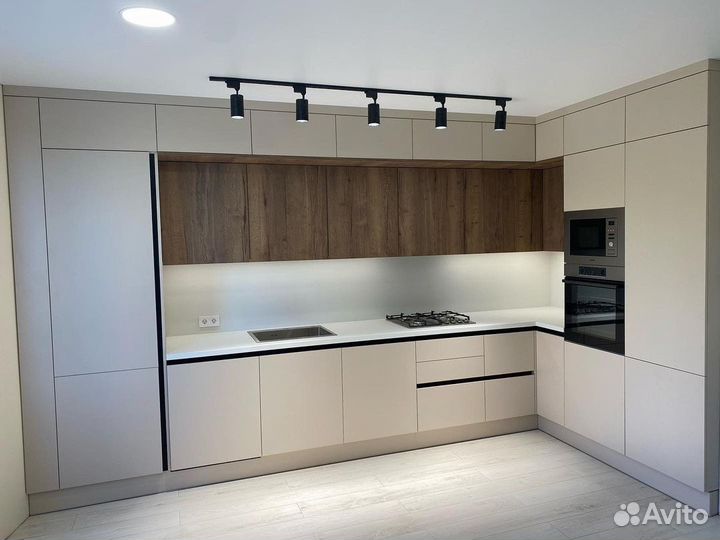 Кухня на заказ «Вордия»