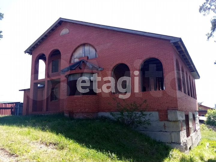 Коттедж 350 м² на участке 9,7 сот.