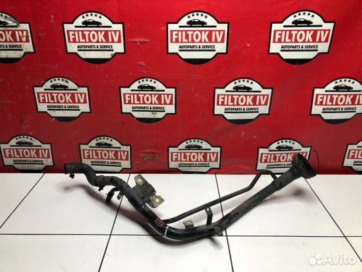 Заливная горловина топливного бака Nissan X-Trail