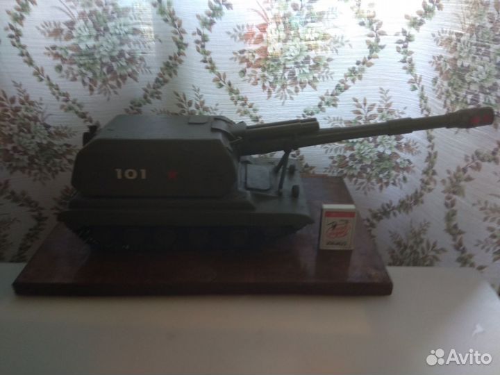 Макет самоходной артирелерийской установки