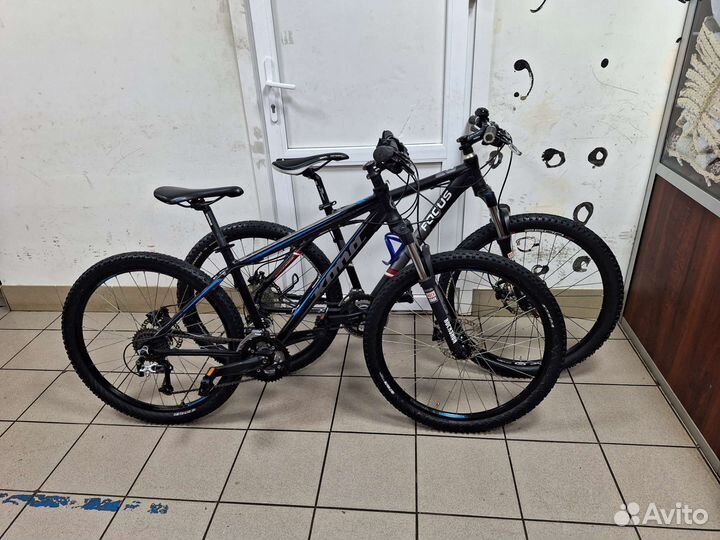 Kona и Focus (Идеал ) 26er Disc гидравликой