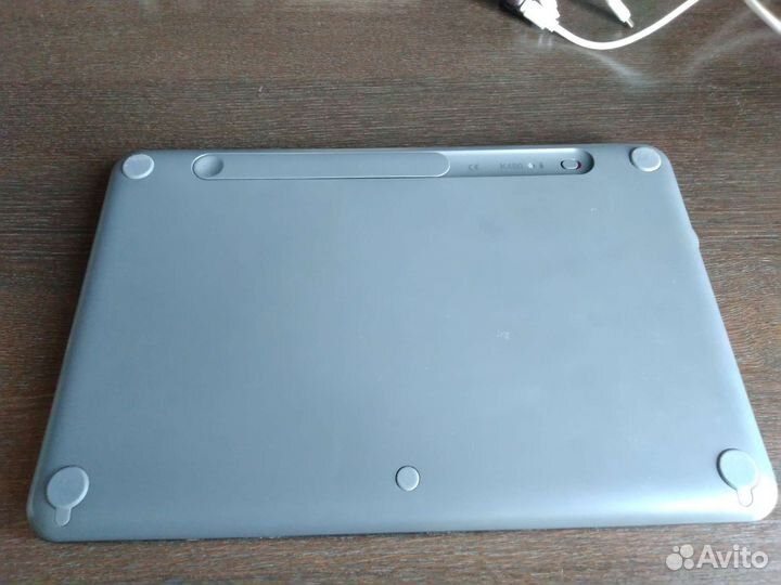 Bluetooth клавиатура logitech K480