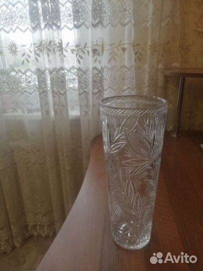 Ваза хрустальная